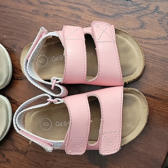 2 pair little girls size 5 sandals - Picture 2 of 7